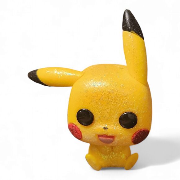 Funko POP! Pokémon PIKACHU #553 Diamond Collection w/ Pokémon Trading Card Tin - Picture 6 of 9